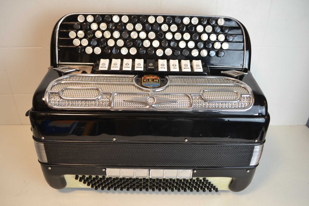 Acordeao Gem 4 Voz 120 Baixos.N 435