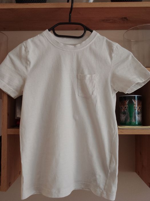 t-shirty chłopięce 122-128cm/6zł
