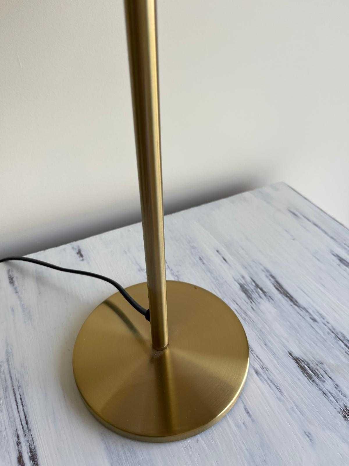 2 Candeeiros de Mesa - pé e abajur - 51cm