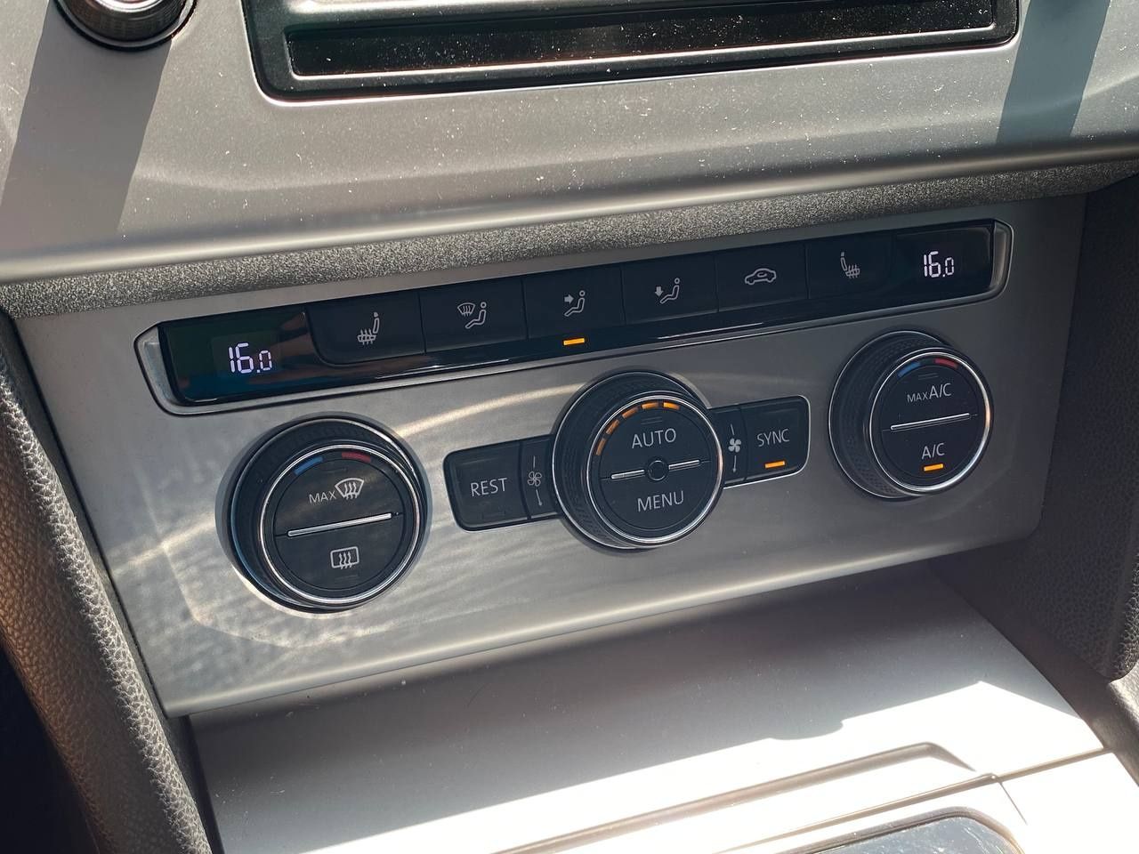 Volkswagen Passat B8 №2964p (ВНЕСОК від 15%) Альянс Авто Кривий Ріг