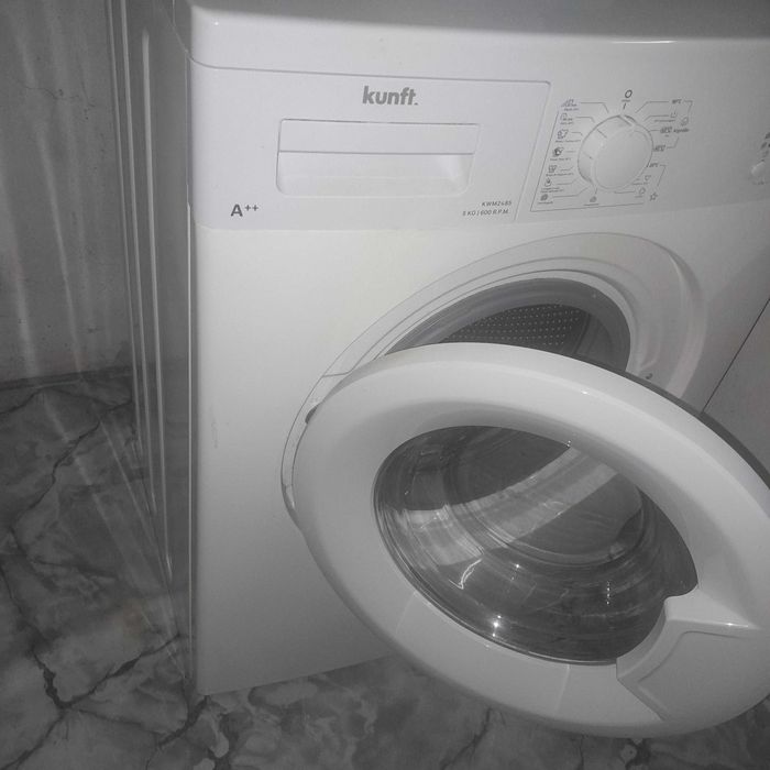 Máquina de lavar roupa KUNFT