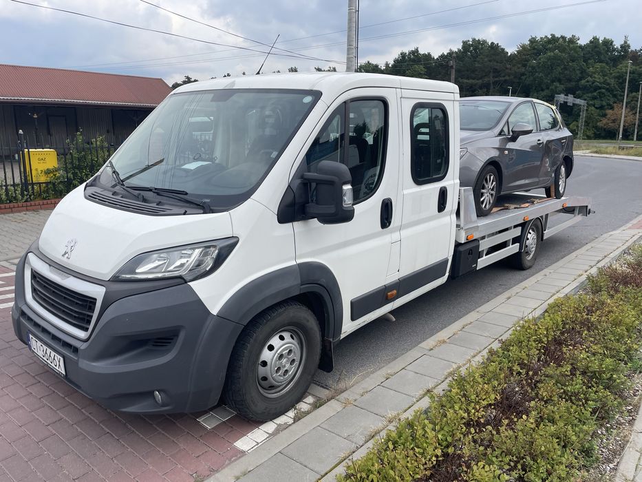 Laweta Holownik Pomoc Drogowa Wynajem