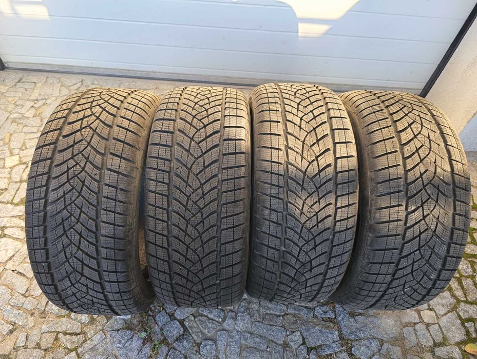 4 opony zimowe GoodYear UltraGrip Performance Plus SUV 255/50 R18