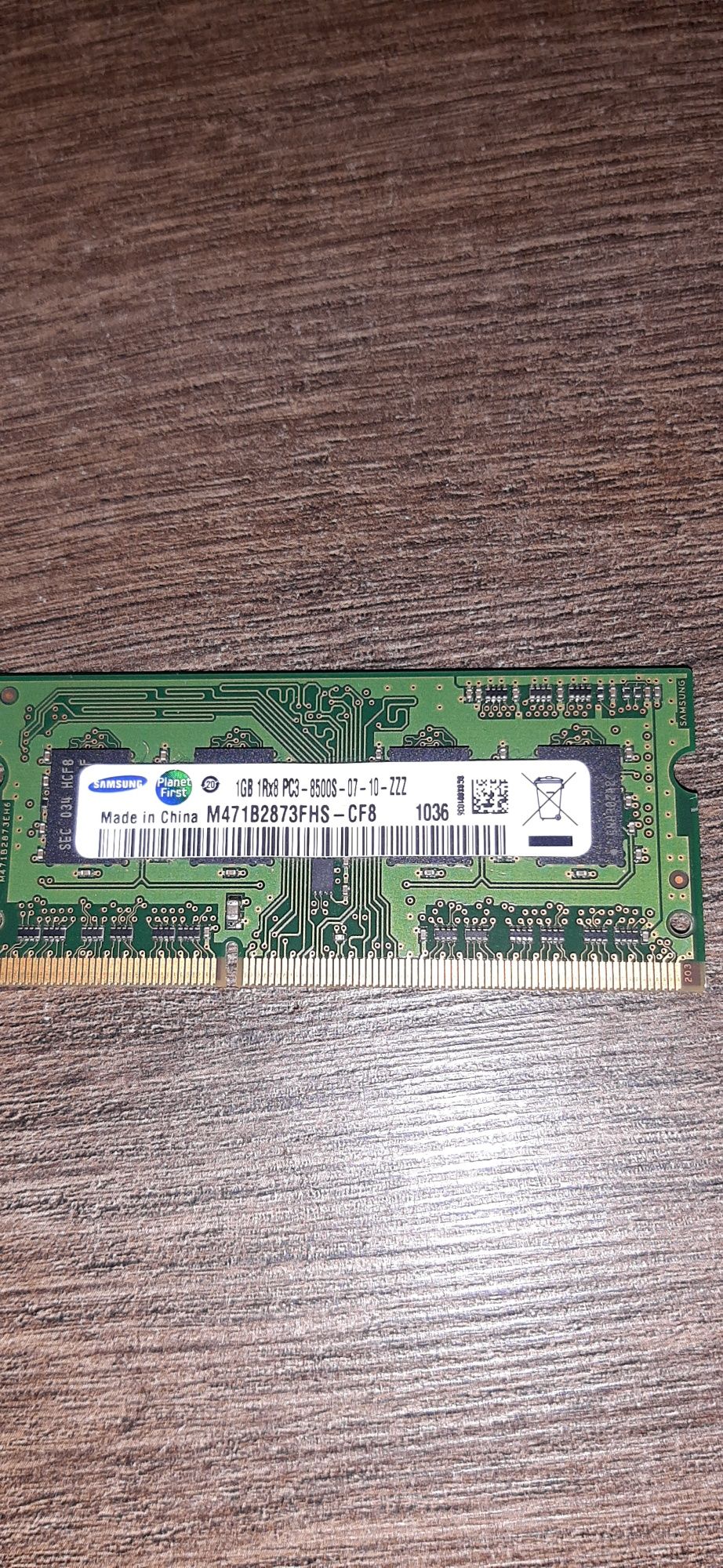Kość pamięci RAM samsung 1GB