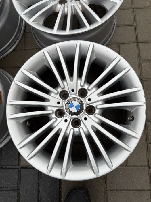 Alufelgi 17 5x120 BMW F10 F11 E90 X1 685.7671
