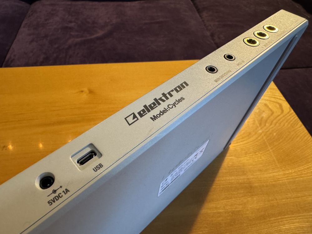 Elektron Model Cycles – Potężny Groovebox w Kompaktowej Formie!