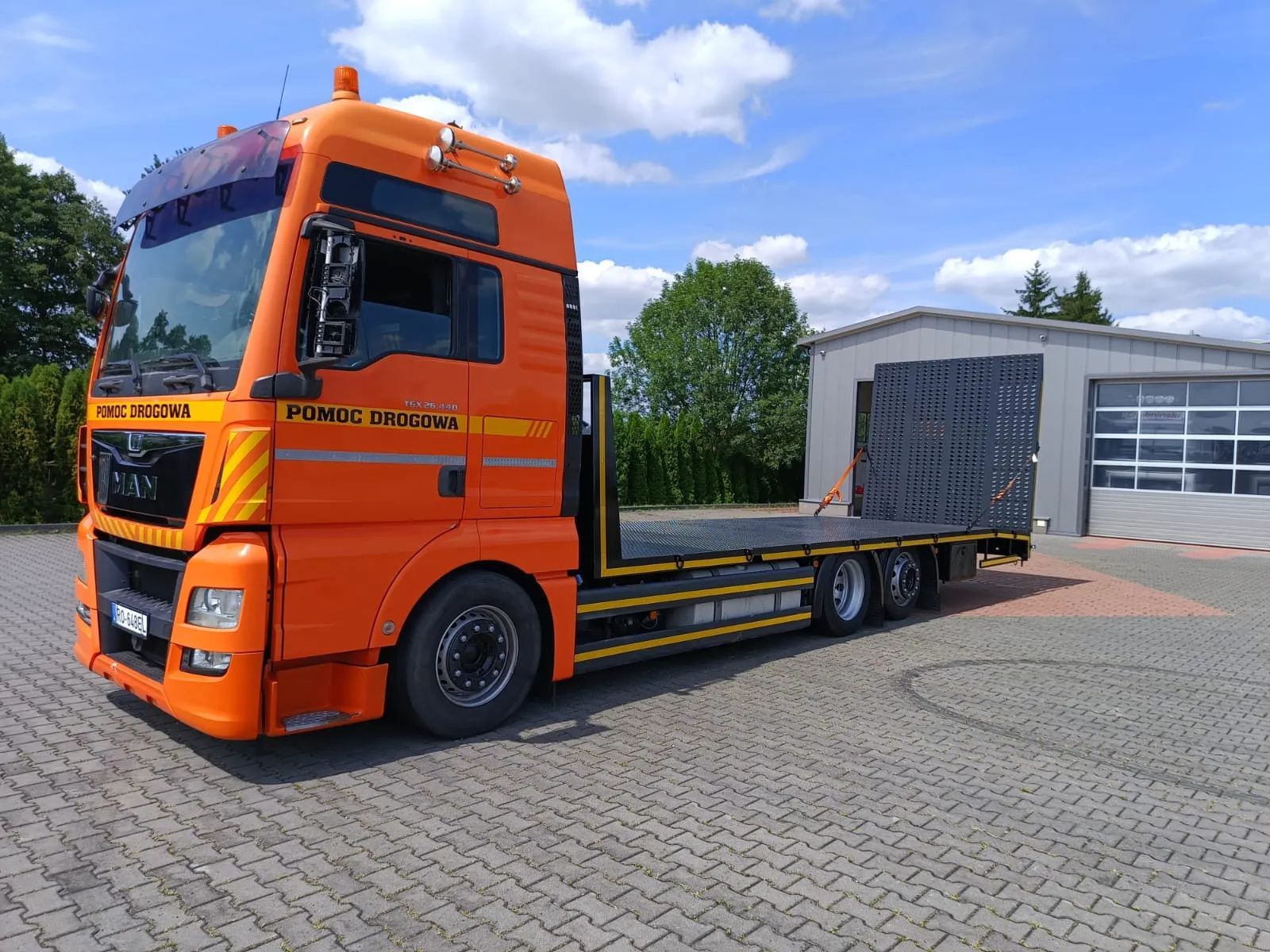 MAN TGX 26.440 6x2  Laweta Najazd Pomoc drogowa Specjalny