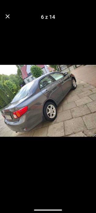 Toyota Corolla 2009 rok 1.6 benz