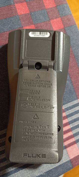 Multimetr Fluke 117 true rms multimetr