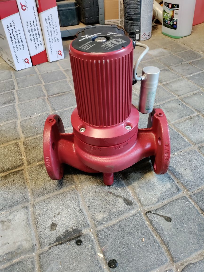 Pompa obiegowa Grundfos