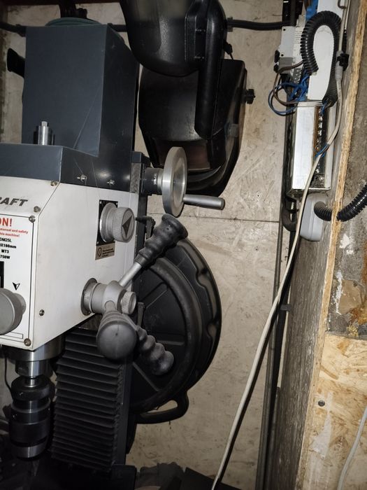 Фрезерно сверлильный станок 9craft dm25l