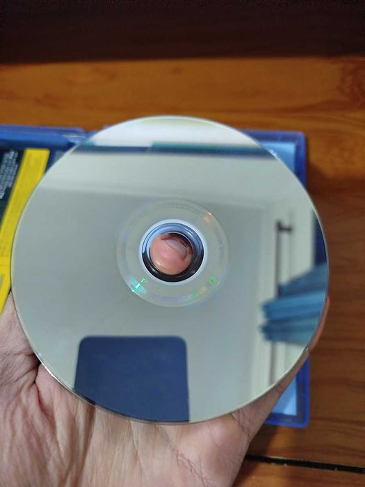 God Of War para PS4 em bom estado - Aceito Troca