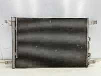 Chłodnica klimatyzacji Vw Golf Passat Tiguan Audi A3 8v Q3 Leon Octavia skraplacz klimy 5q0816411ar
