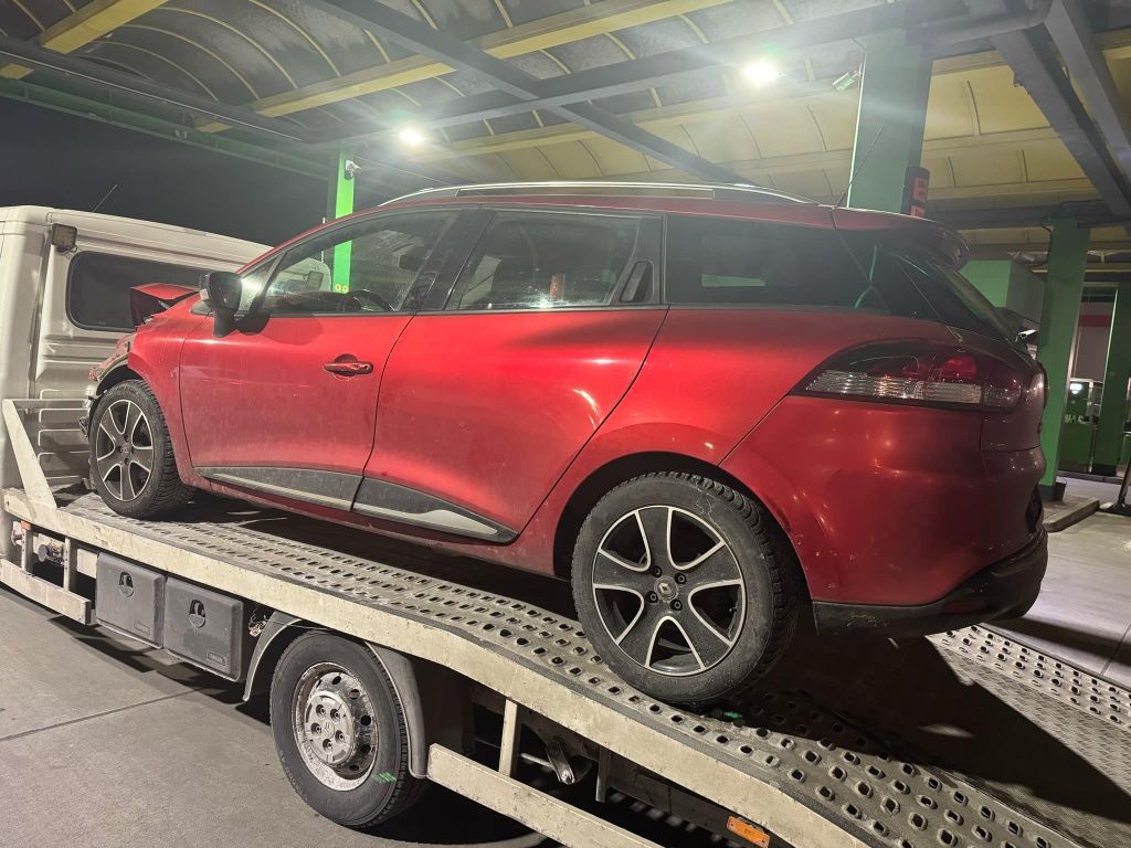 Tył wanna bok ćwiartka lewa prawa przód  Renault clio 4