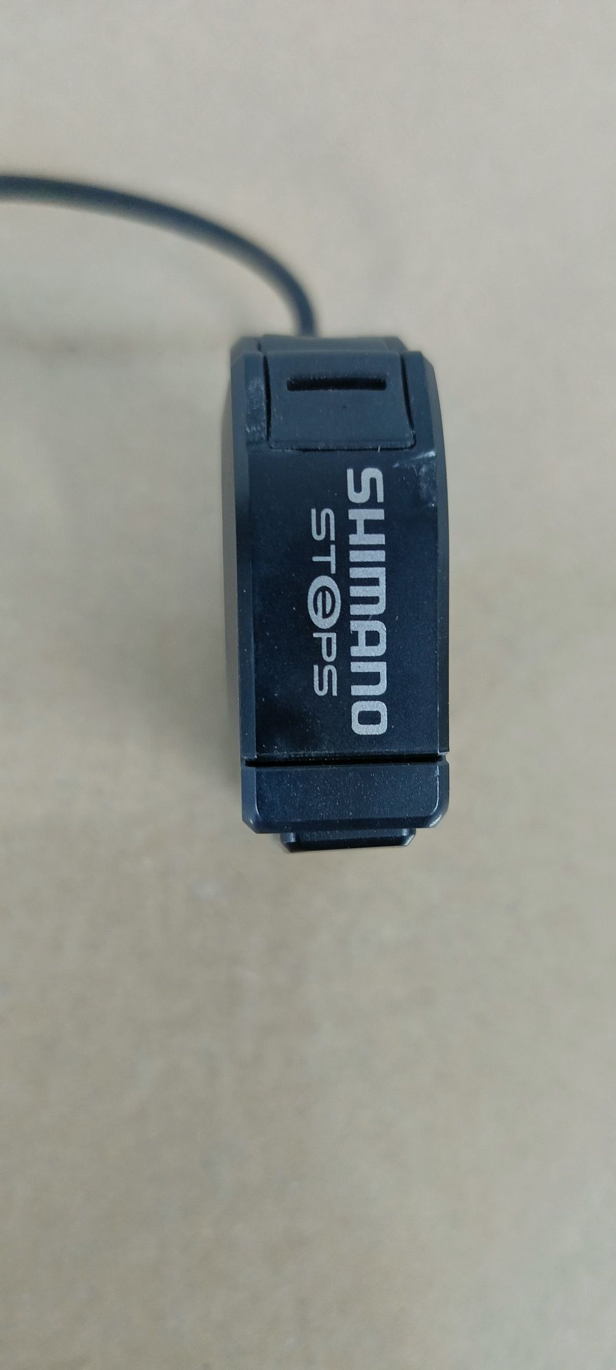 Nr1. Manipulator Shimano Steps Di2. Prawa strona.