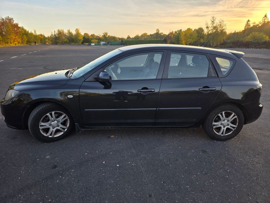 Mazda 3 Sprzedam Mazdę 3  1.6 Benzyna