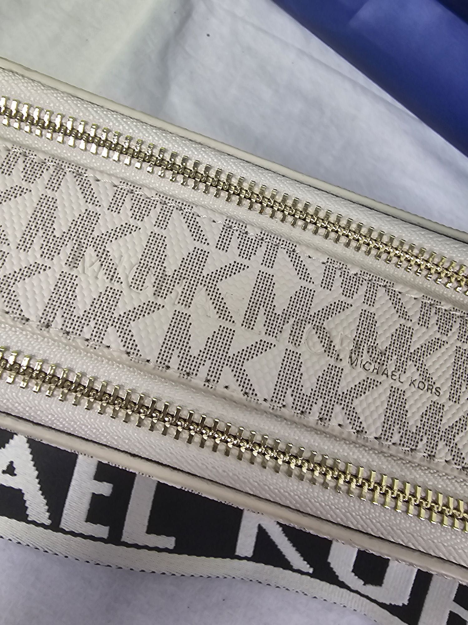 Torebka torba Michael Kors kuferek jasny monogram damski