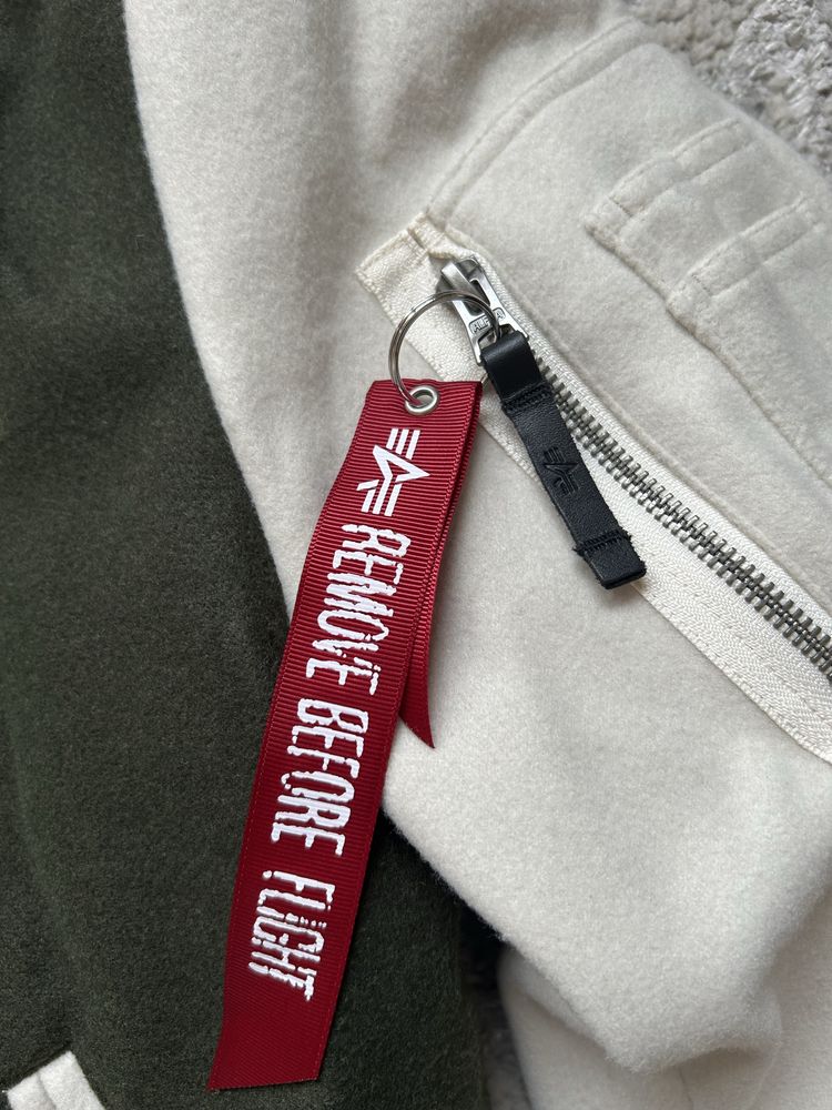 Kurtka Alpha Industries Varsity Air Force Jacket dark olive r.M