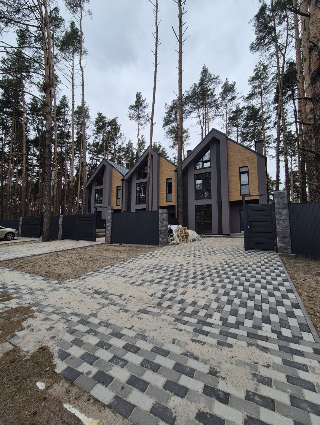 Таунхаус в центрі Газ РОЗТЕРМІНУВАННЯ 18 МІСЯЦІВ Перший внесок 30%