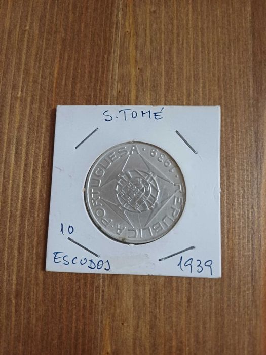 S. Tomé e Príncipe 3 Moedas em MBC