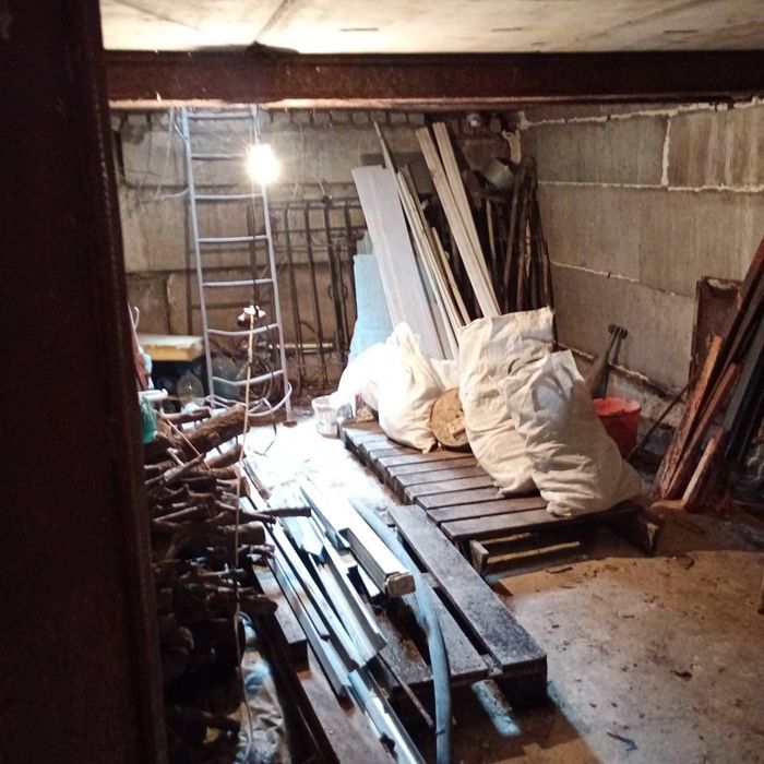 Гараж кирпичный с ямой