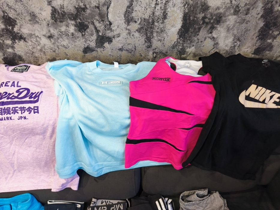 Mega paka ubrań sportowych damskich mix rozm . Oryginalne