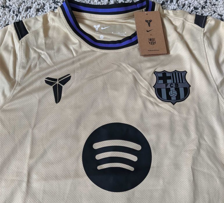 Koszulka wyjazdowa FC Barcelona 25/26 – Lamine Yamal 10 Rozmiar M