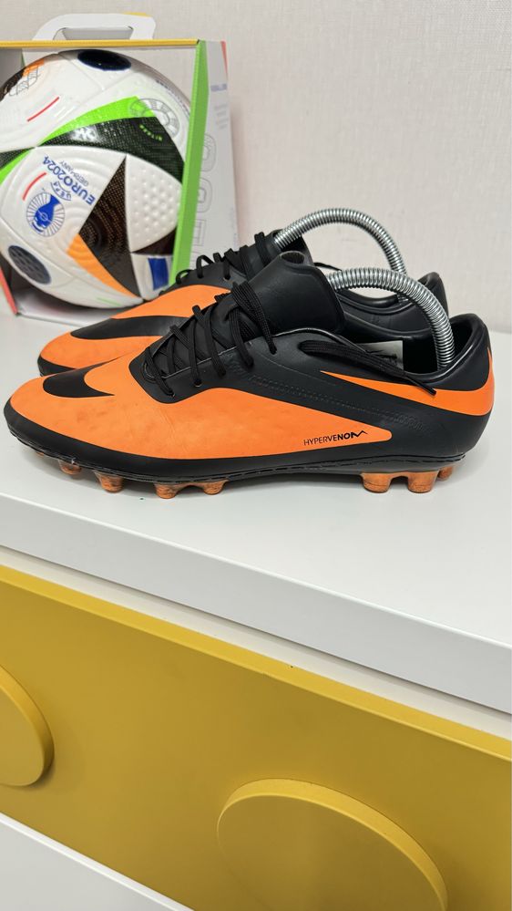 Копочки Nike Hypervenom 42