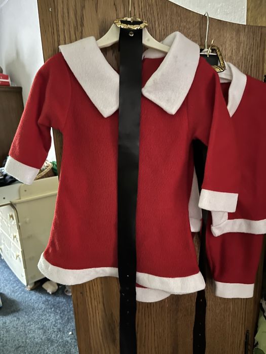 Новорічний костюм санти