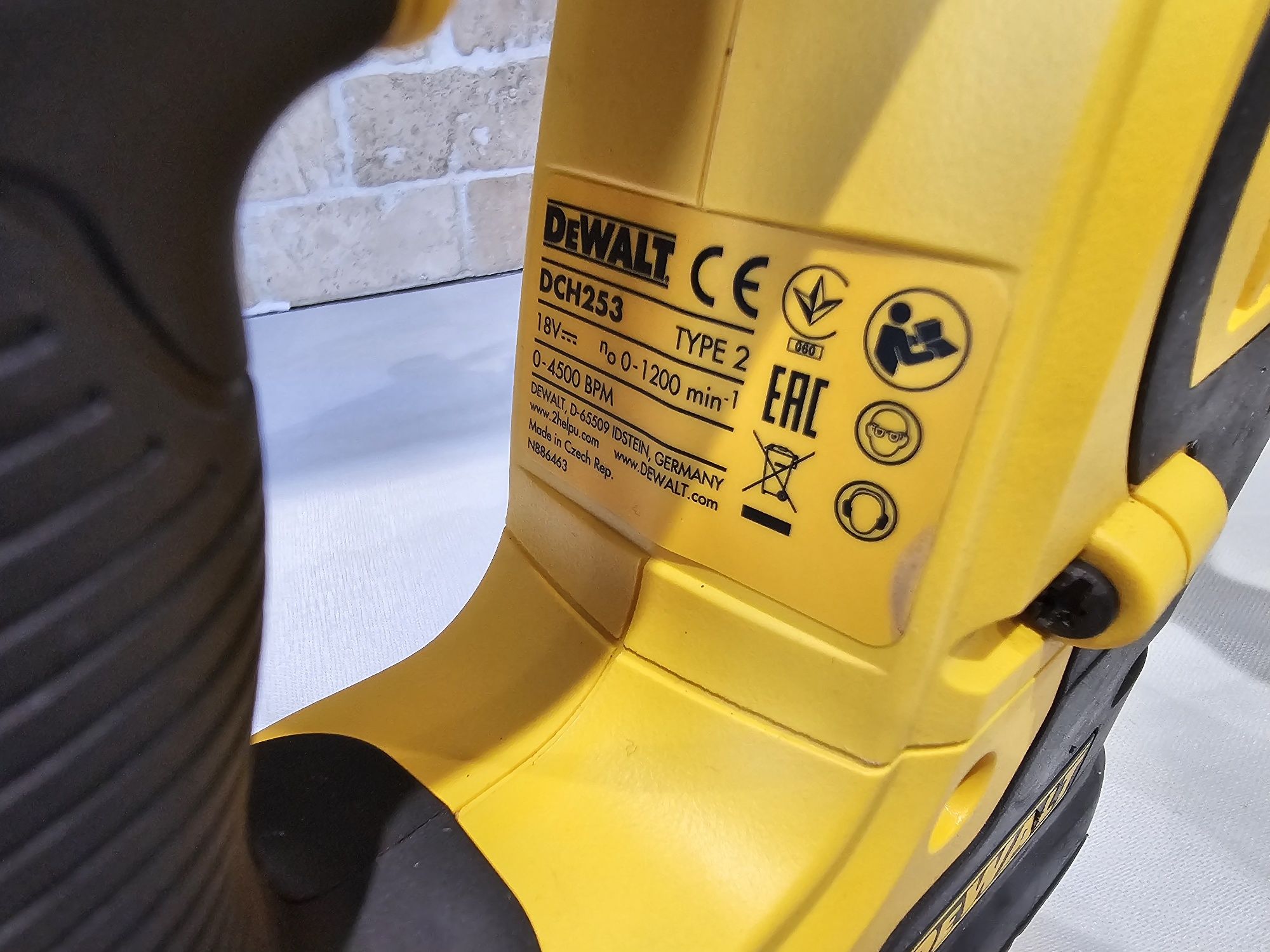 Młotowiertarka DEWALT DCH253N SDS-Plus 2,1 J 0-1200 obr/min 3-FUNKCYJN