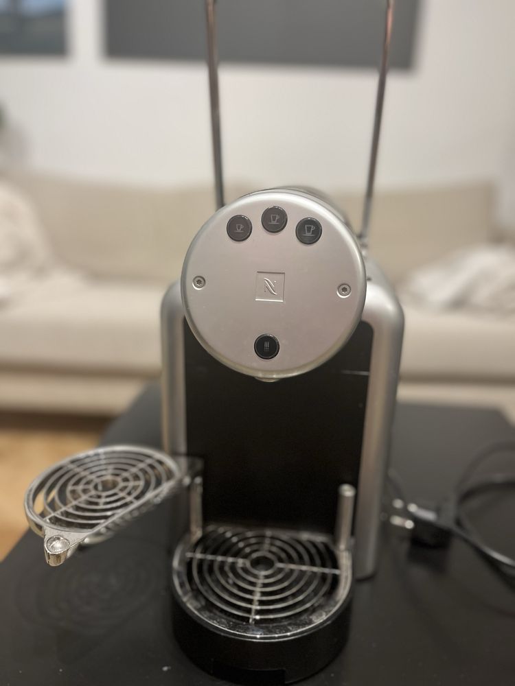 Ekspres Nespresso Zenius