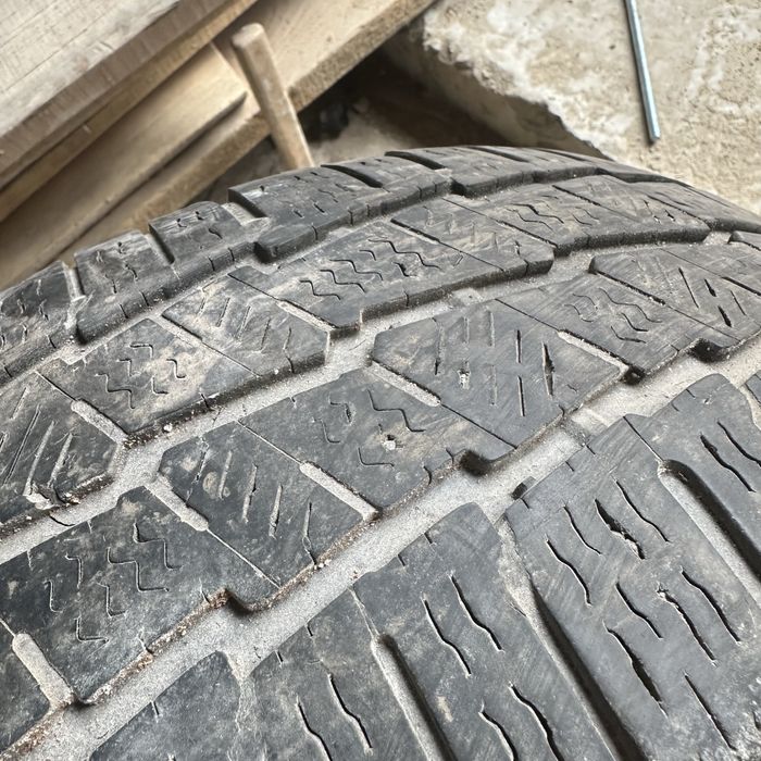Зимові шини колеса 215 65 r16c Kleber Michelin agilis alpin
