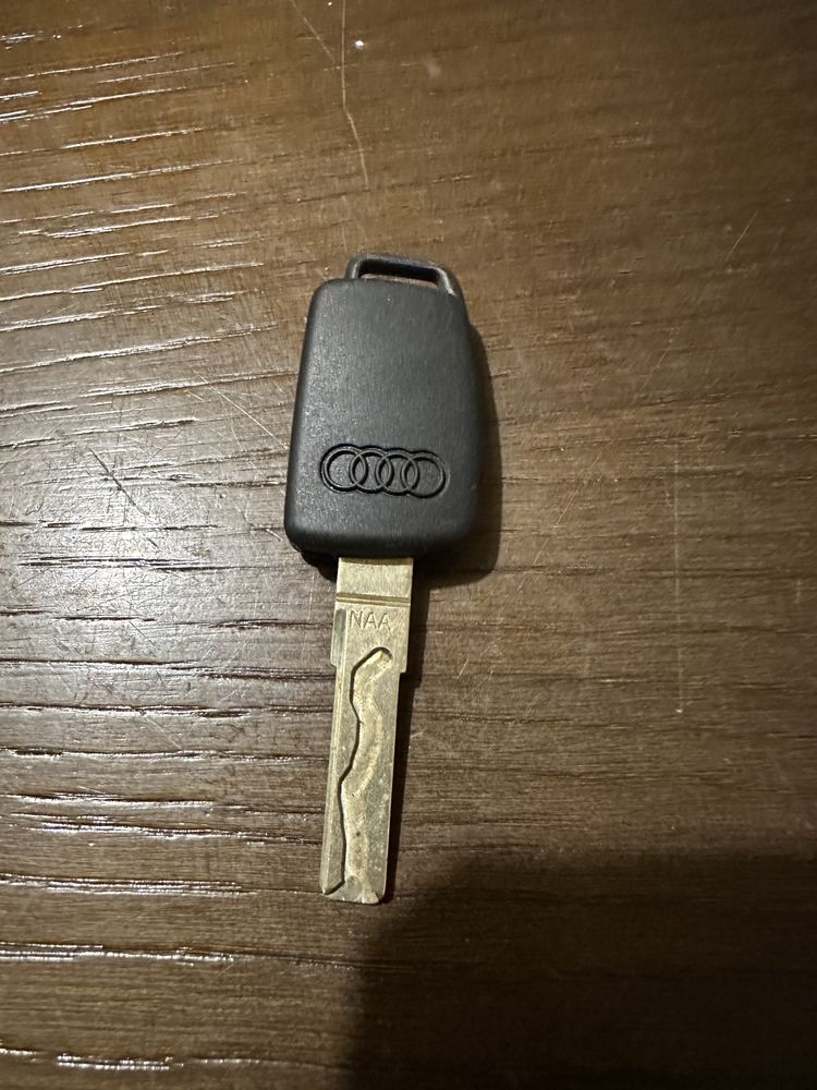 ключ від Ауді/Audi Q7