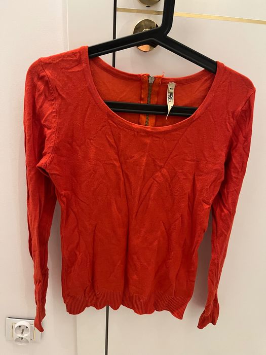 Sweter pomarańczowy z długim rękawem