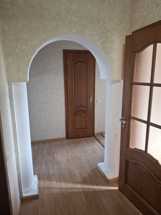 Продається 2х кімнатна квартира