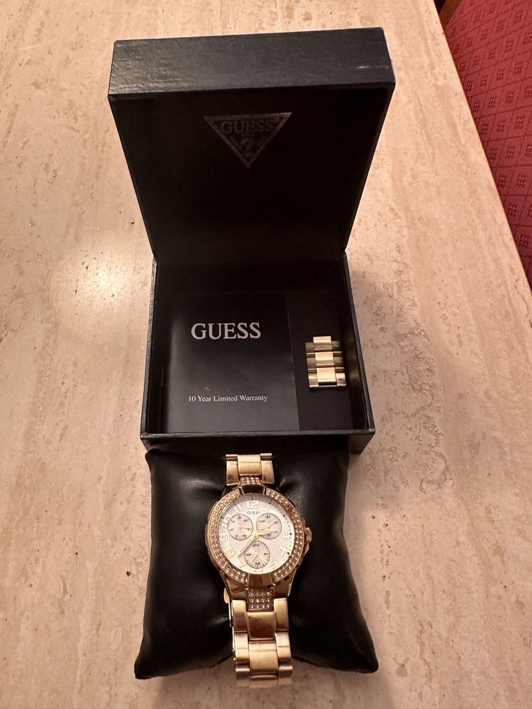 Vendo relógio de senhora GUESS