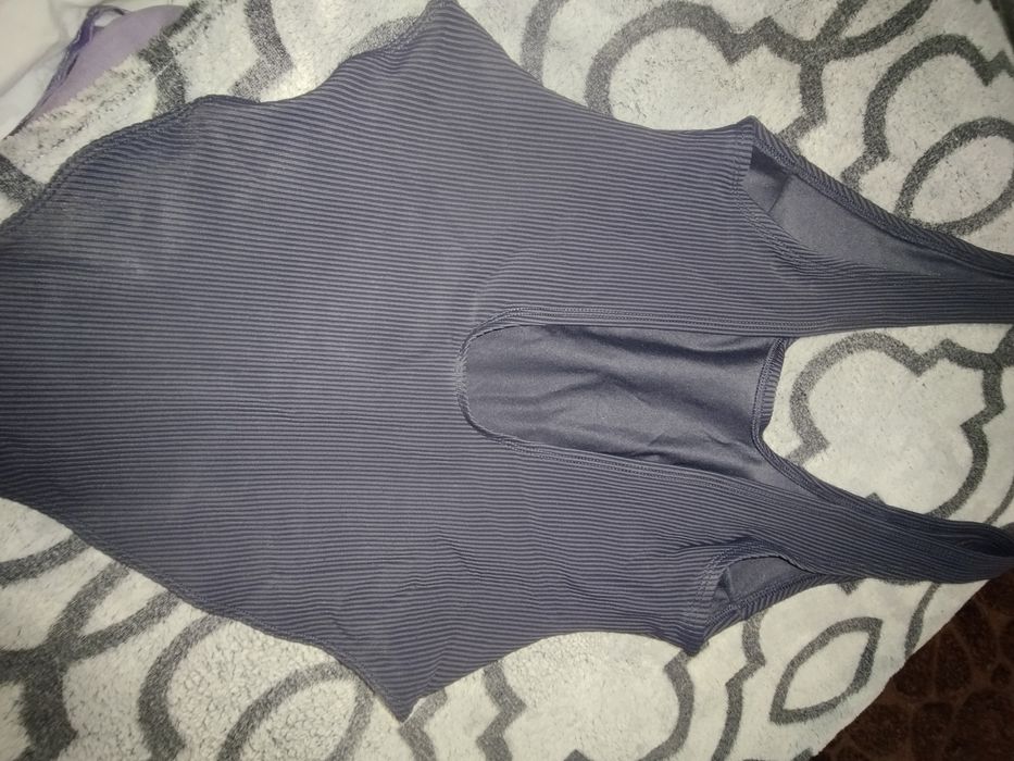 Купальник суцільний