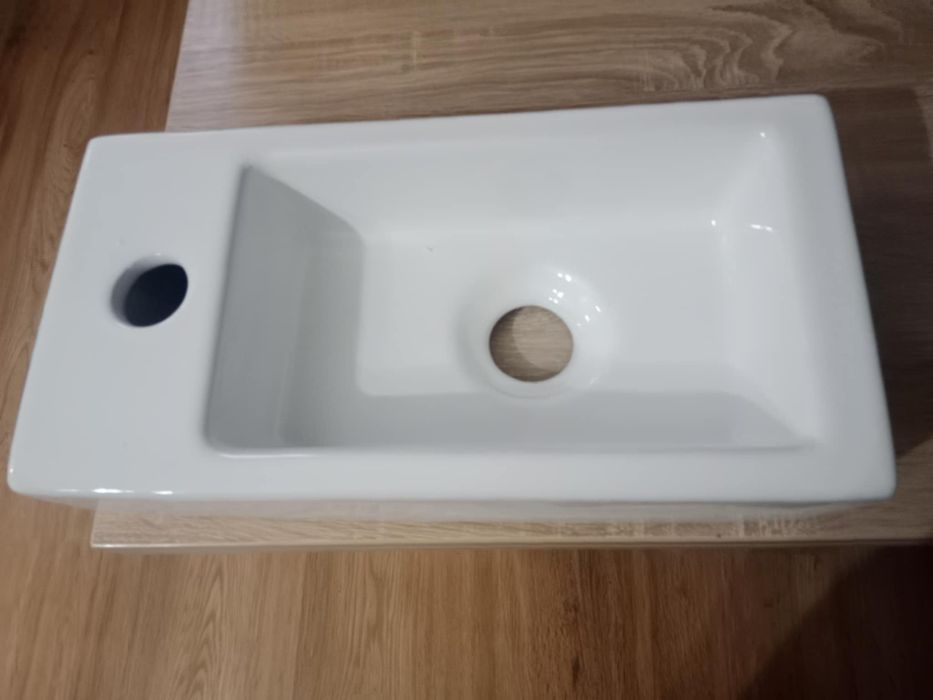 Sprzedam mqni umywalke