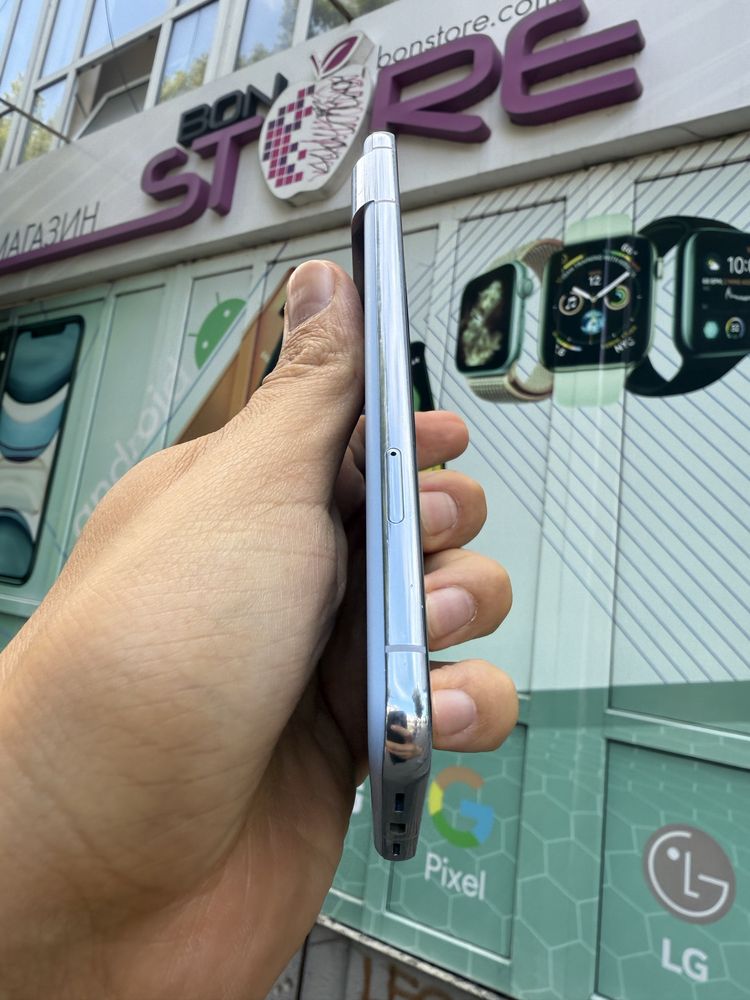 Google Pixel 8pro 12/512bb blue . Neverlock