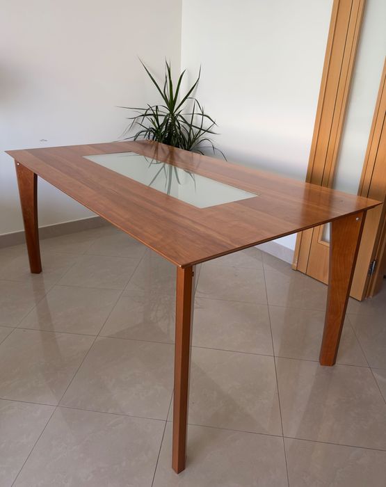 Mesa de jantar - cerejeira