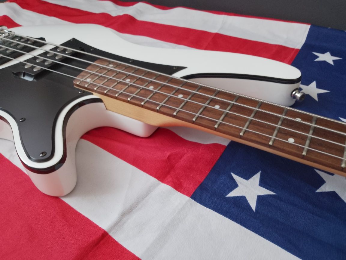 Gitara elektryczna basowa Ibanez srx 430  sdgr