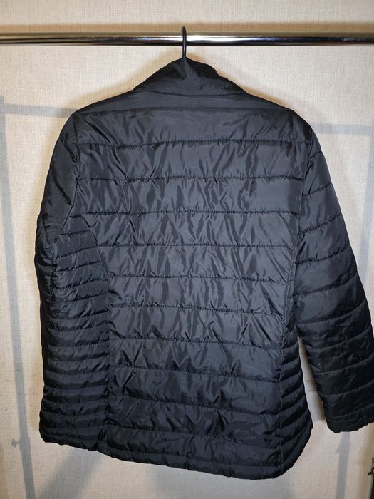 Куртка жіноча  осінь 42 розмір