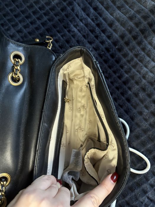 Сумка оригінальна  Guess