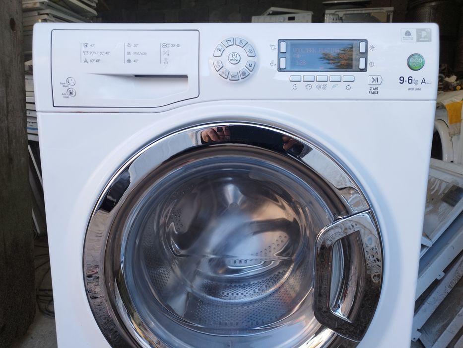 Máquina de lavar e secar roupa