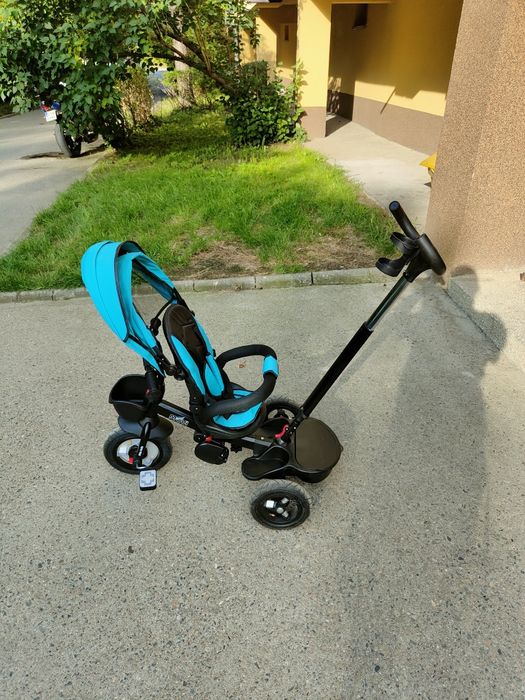 Wózek rowerek dziecięcy z daszkiem i obracanym siedziskiem