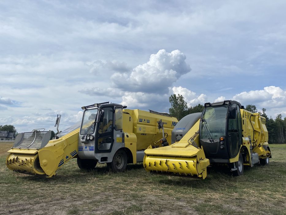 Wóz paszowy paszowóz sgariboldi części serwis