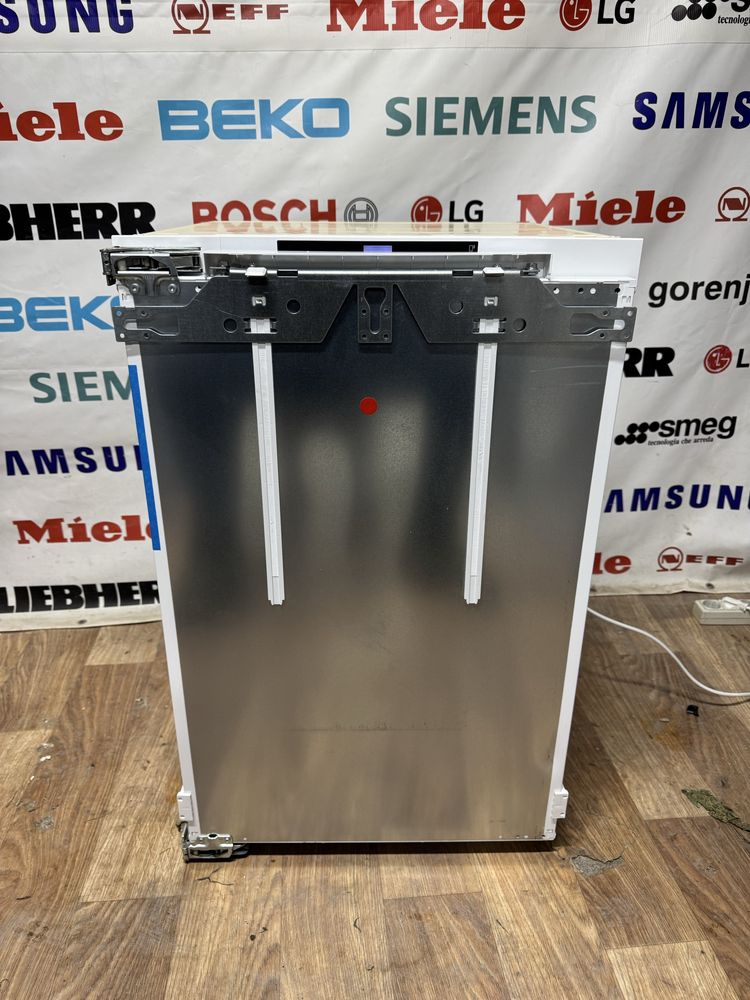 Топ!!! Вбудована морозильна камера Miele FNS 7140 E , 2024рік