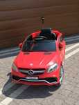 Auto na akumulator, na pilota, Mercedes