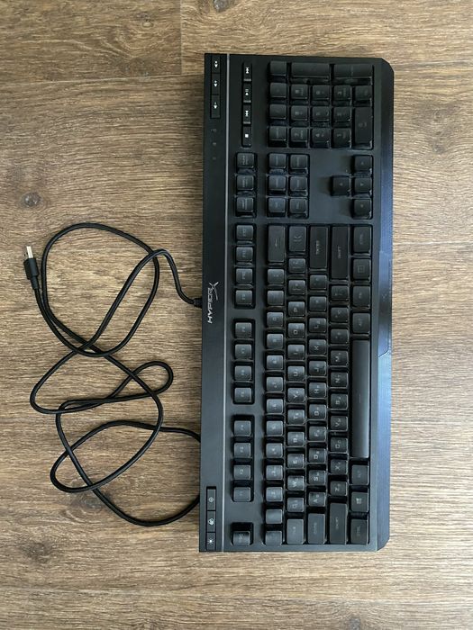 Продам ПК + ігрова клавіатура HyperX