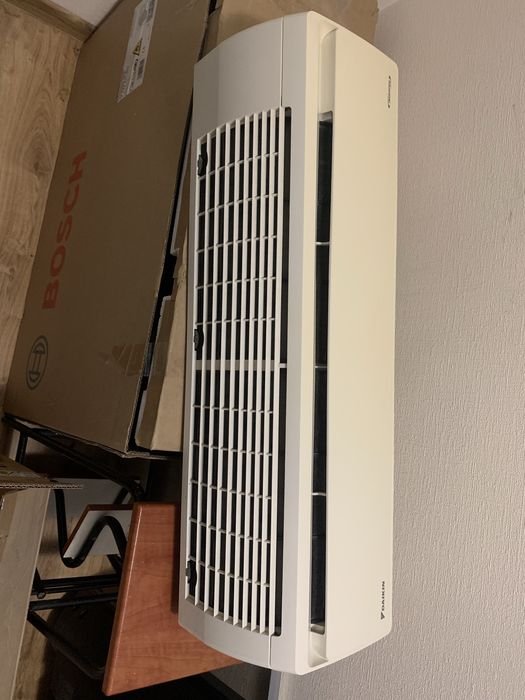 Кондиціонер Daikin FTX20j2V1B на запчастини